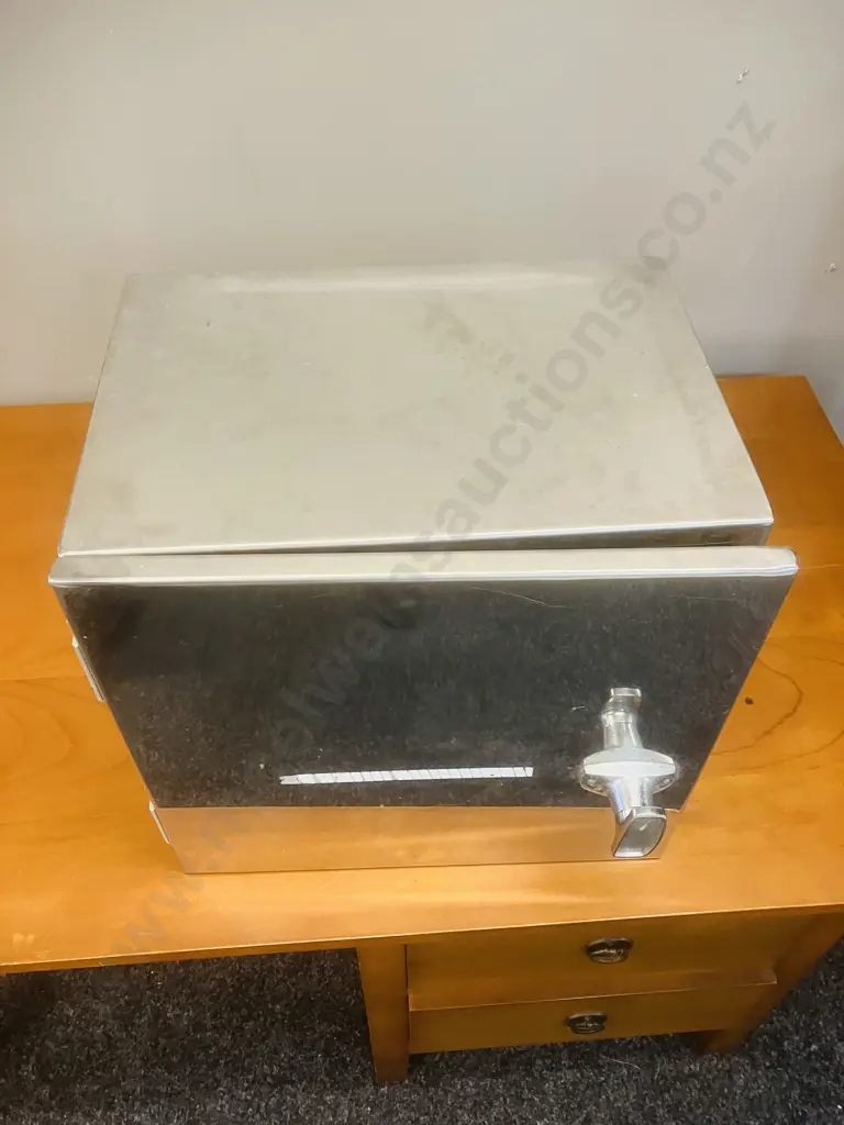 Stainless Steel Storage Box / Cupboard, Handle & Hinged Door. H33 W35 D26cm Image 1++