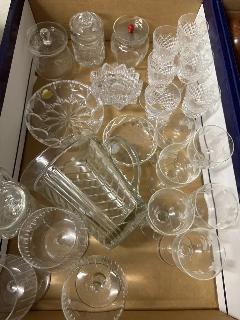 Vintage Glass Ware, Canisters Etc Image 1++