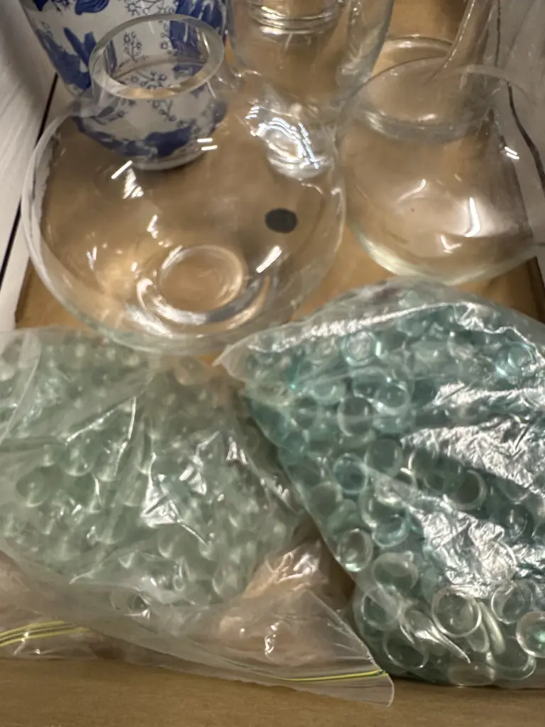 Selection Of Glass Vases & Clear Stones Image 1++