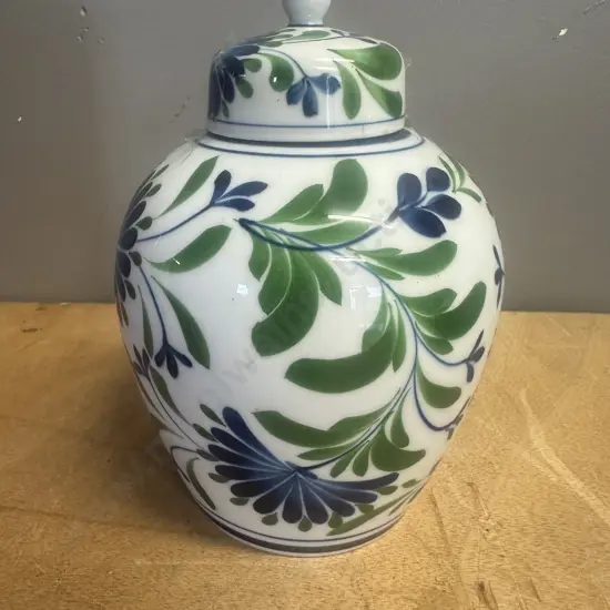 Hand Painted Fan Gizelle Porcelain Ginger Jar 