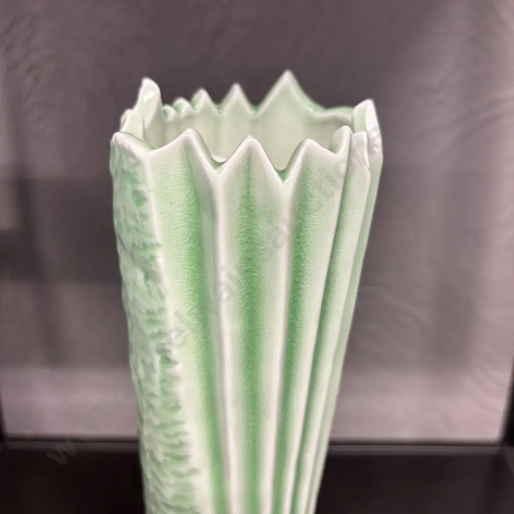 Stunning Oriental Art Pottery Vase. Signed. H34cm Image 1++