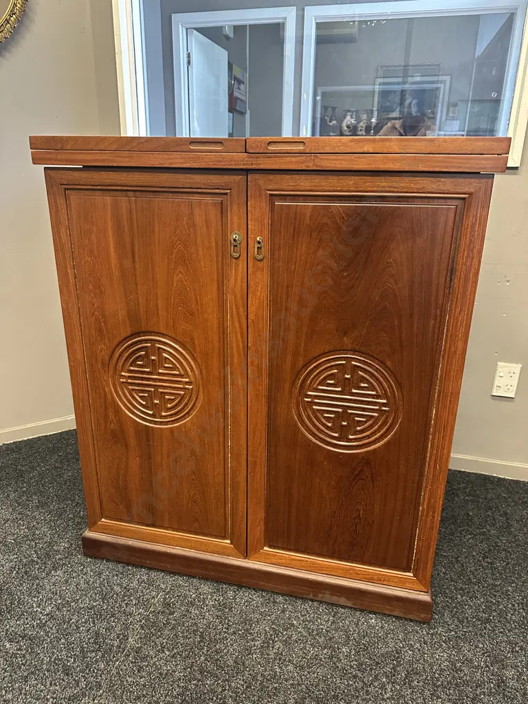 Rosewood Metamorphic Rolling Bar Cabinet H108,W92.D57cm. Opened H105,W183,D57cm. Image 1++