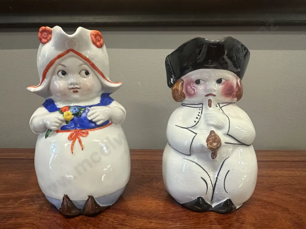 Vintage Kitsch Style Dutch Girl Creamer & Toby Jug Image 1++