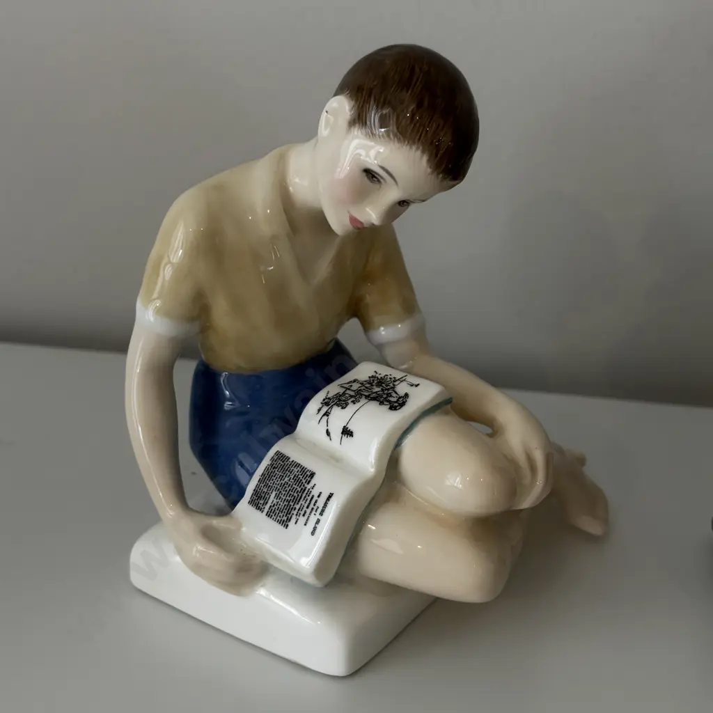 Two Royal Doulton Figurines. “Treasure Island” and “The Lobster Man” Image 1++