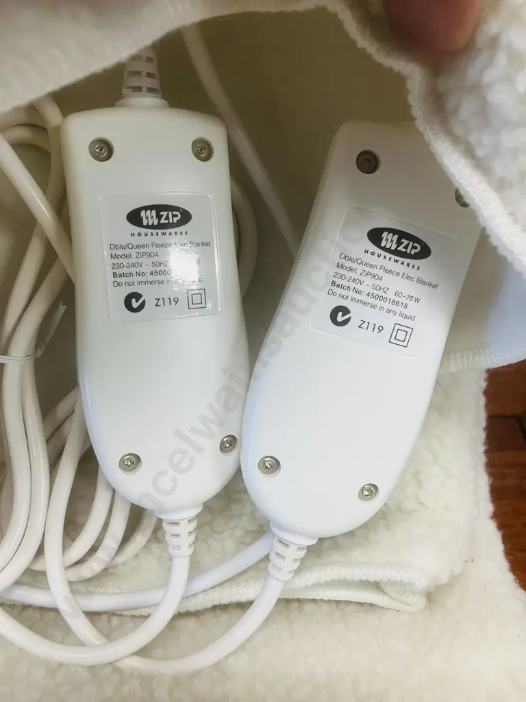 Unused Zip Double / Queen Fleece Electric Blanket Model ZIP904 Image 1++