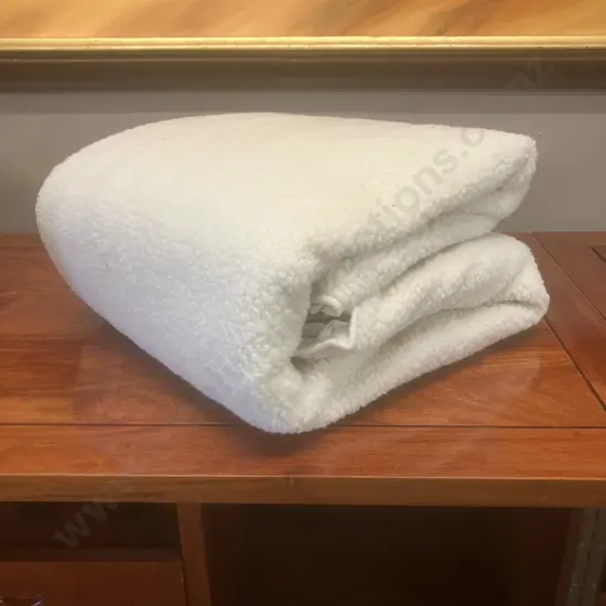 Unused Zip Double / Queen Fleece Electric Blanket Model ZIP904