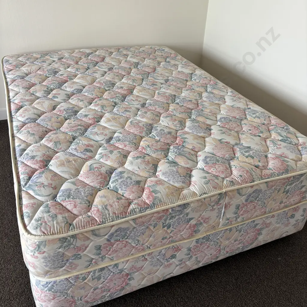 Sleepyhead Dreams Collection Night Dreams Double Size Mattress & Base Image 1++