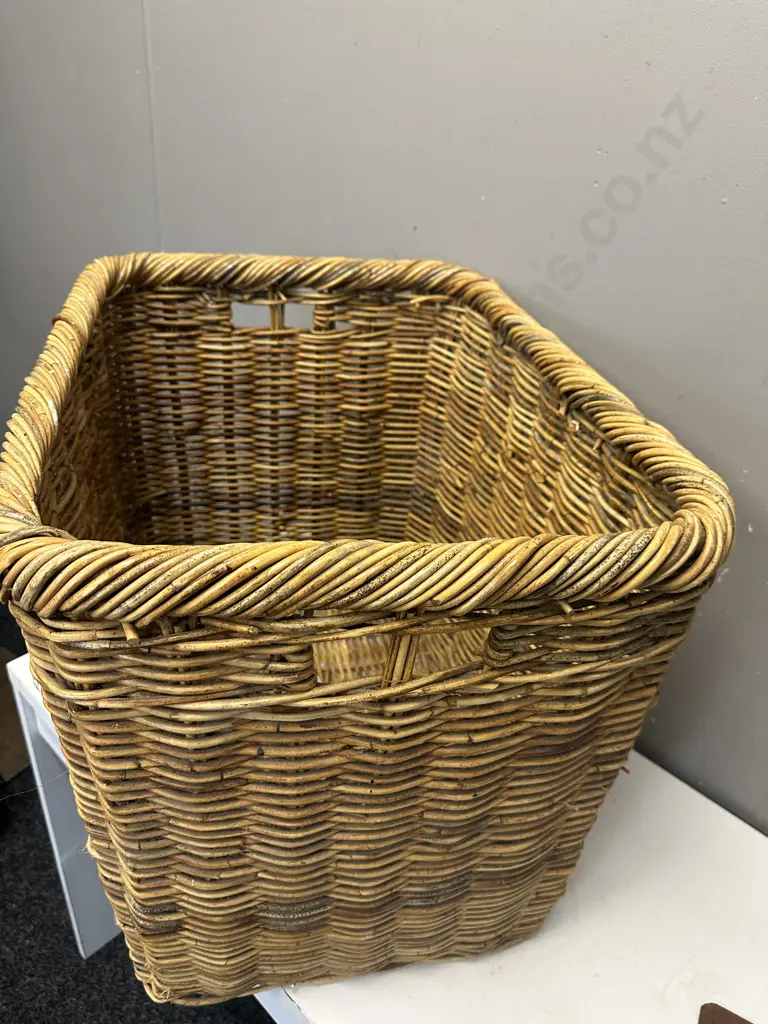 Cane Log Basket H52,W60,D46cm. Image 1++