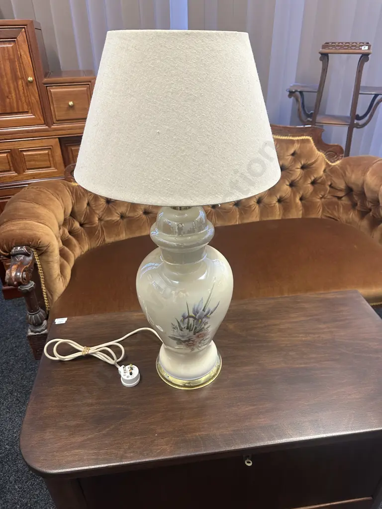 Vintage Ceramic Table Lamp With Floral Detail & Cream Shade H70cm. Image 1++