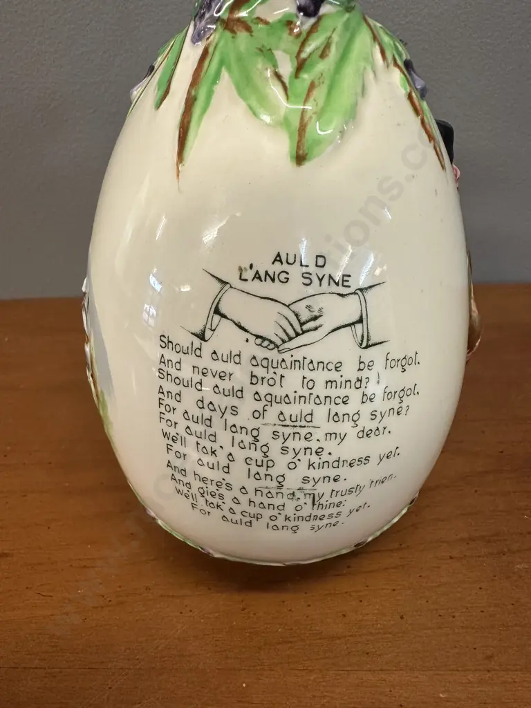 Vintage Crown Devon Fieldings Auld Lang Syne Musical Jug H20cm. Image 1++