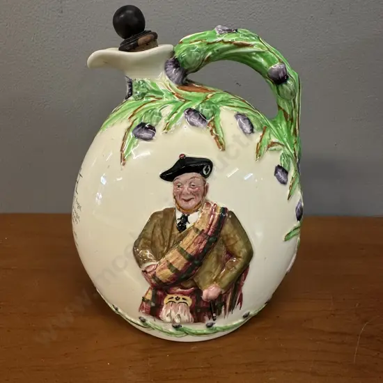 Vintage Crown Devon Fieldings Auld Lang Syne Musical Jug H20cm.