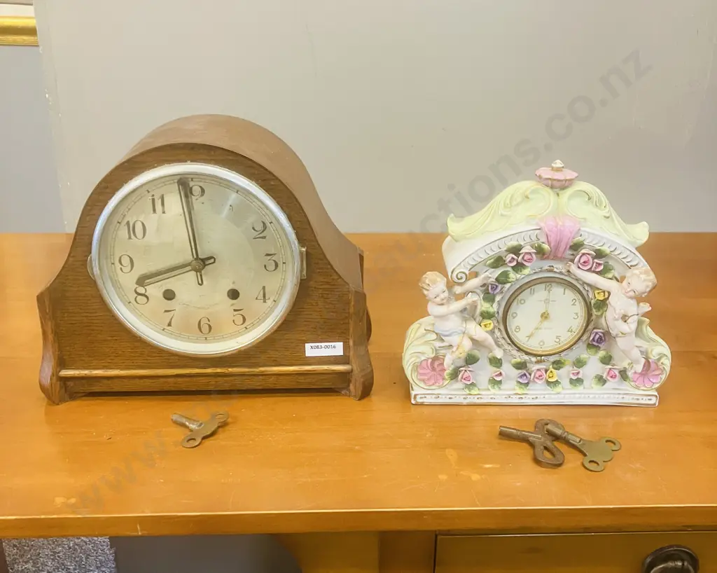 Art Deco German Oak Cased Mantle Clock With Key, Pair of Old Clock Keys, Damaged 1950s Meiko Tokei Clock Image 1++