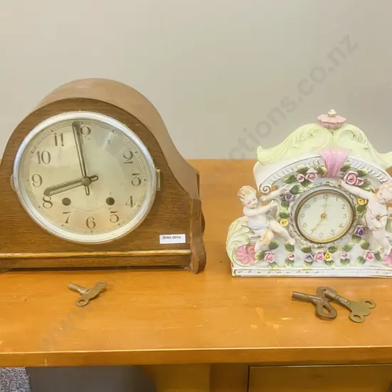 Art Deco German Oak Cased Mantle Clock With Key, Pair of Old Clock Keys, Damaged 1950s Meiko Tokei Clock
