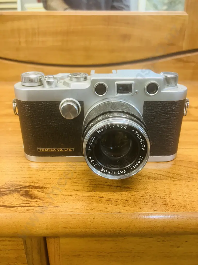 Yashica YE 35mm Rangefinder Camera Japan 1959 #190427 With Yashica Yashikor 1:2.8 f/5cm Leica Screw Mount Lens #917864 Image 1++