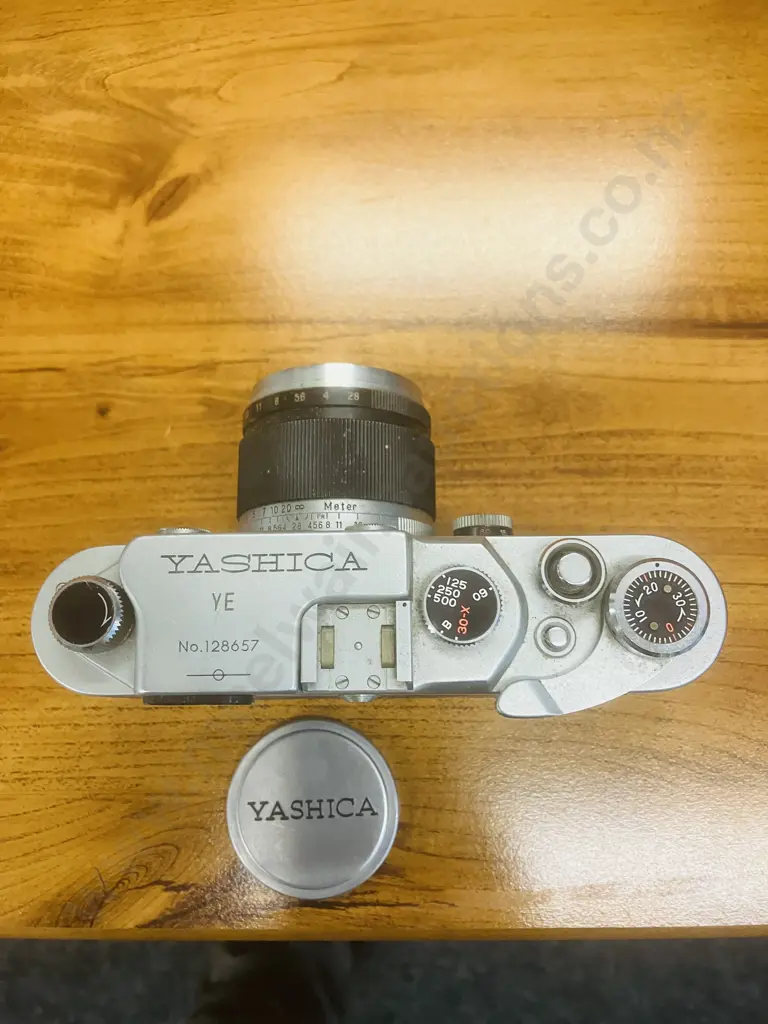 Yashica YE 35mm Rangefinder Camera Japan 1959 #128657 With Yashica Yashikor 1:2.8 f/5cm Leica Screw Mount Lens #912575 Image 1++