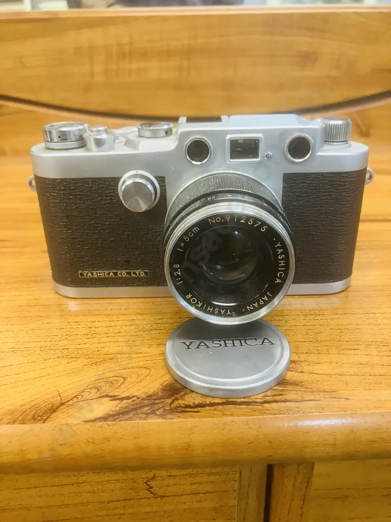 Yashica YE 35mm Rangefinder Camera Japan 1959 #128657 With Yashica Yashikor 1:2.8 f/5cm Leica Screw Mount Lens #912575 Image 1++