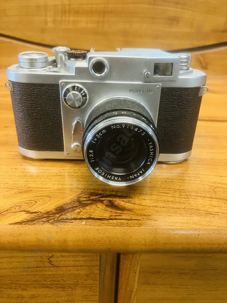 Minolta-35 (Model-IIB) Japan 1958 (#113570) With Yashica Yashikor 1:2.8 f/5cm Leica Thread Mount Lens (#911473) Image 1++