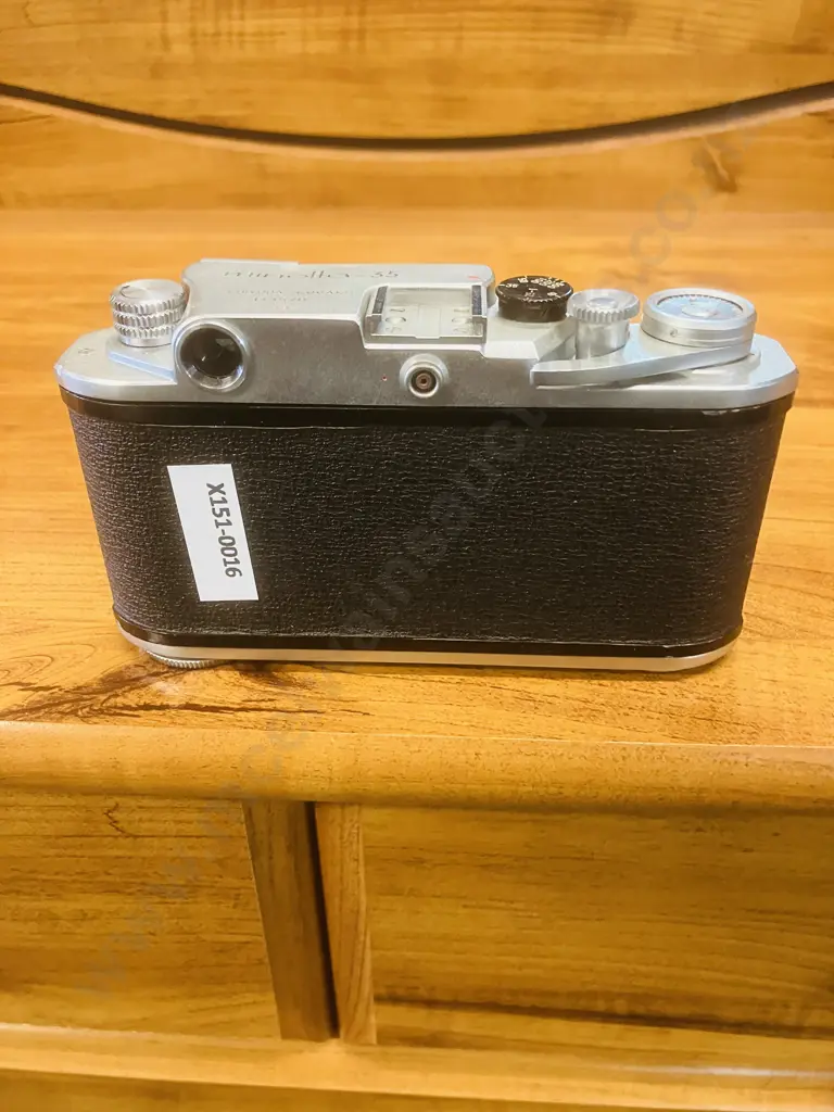 Minolta-35 (Model-IIB) Japan 1958 (#113570) With Yashica Yashikor 1:2.8 f/5cm Leica Thread Mount Lens (#911473) Image 1++