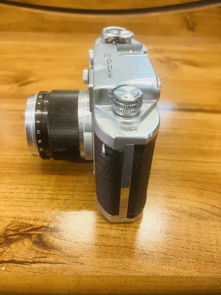 Minolta-35 (Model-IIB) Japan 1958 (#113570) With Yashica Yashikor 1:2.8 f/5cm Leica Thread Mount Lens (#911473) Image 1++