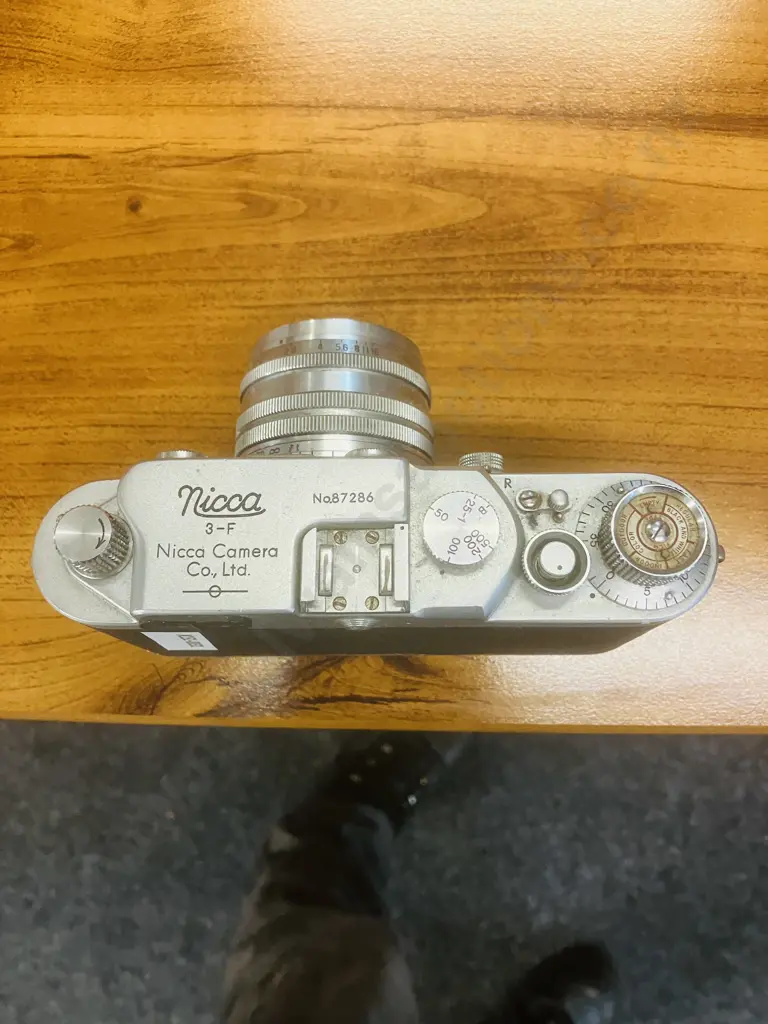 Nicca Type-3F (Japanese 35mm Leica Copy) #87286 1956 - Knob Winding Variant, Canon SERENAR f1:8 50mm LTM Lens #62672 Image 1++