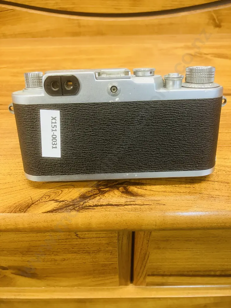 Nicca Type-3F (Japanese 35mm Leica Copy) #87286 1956 - Knob Winding Variant, Canon SERENAR f1:8 50mm LTM Lens #62672 Image 1++