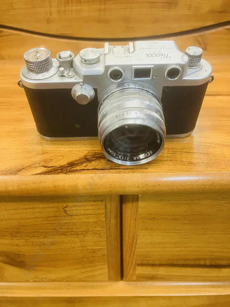 Nicca Type-3F (Japanese 35mm Leica Copy) #87286 1956 - Knob Winding Variant, Canon SERENAR f1:8 50mm LTM Lens #62672 Image 1++