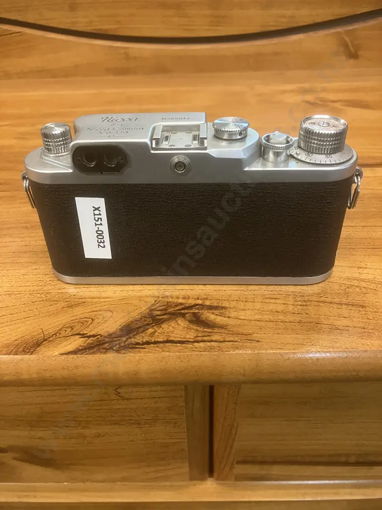 Nicca Type-3F (Japanese 35mm Leica Copy) #85046 - Knob Winding Variant, Nippon Kogaku NIKKOR-H.C 1:2 f/5cm Lens #726006 Image 1++