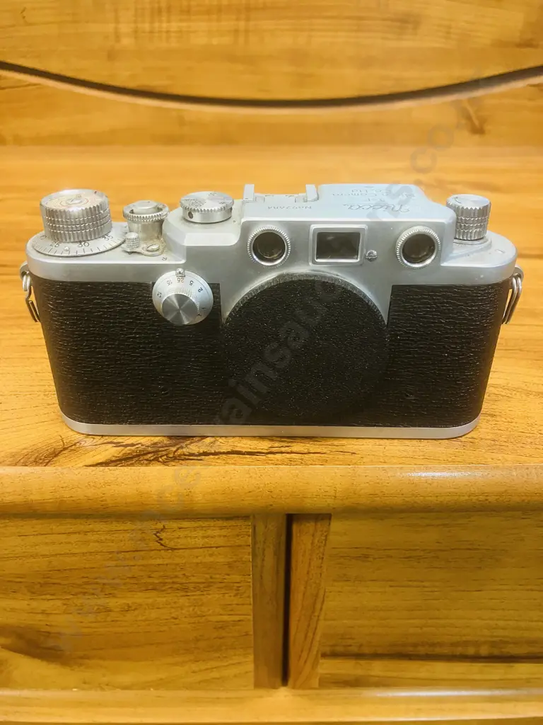Nicca 3-F Rangefinder 35mm Film Camera Body (Japanese Leica lll Copy) #92684,1956 - Knob Winding Variant Image 1++