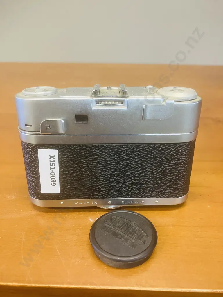 Braun Carl Paxette I L with Steinheil Munchen E Cassarit 1:2.8 f=50mm Lens - Germany 1950's Image 1++