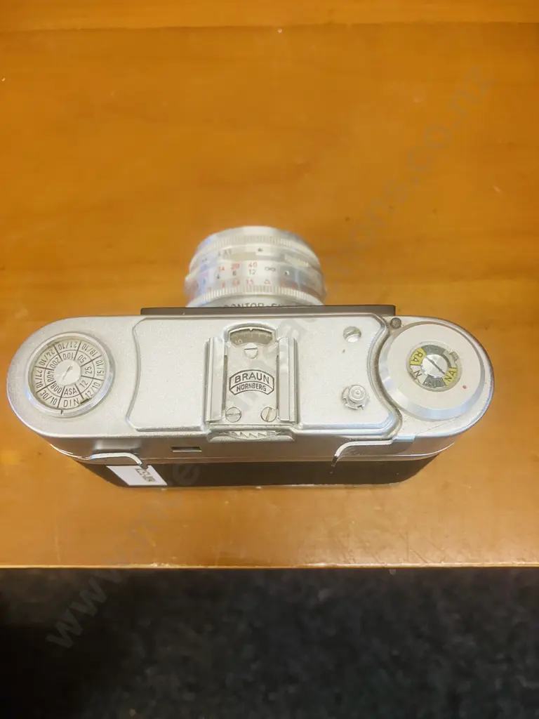 Braun Carl Paxette I L with Staeble-Lineogon 1:3.5/35mm Lens - Germany 1950's Image 1++