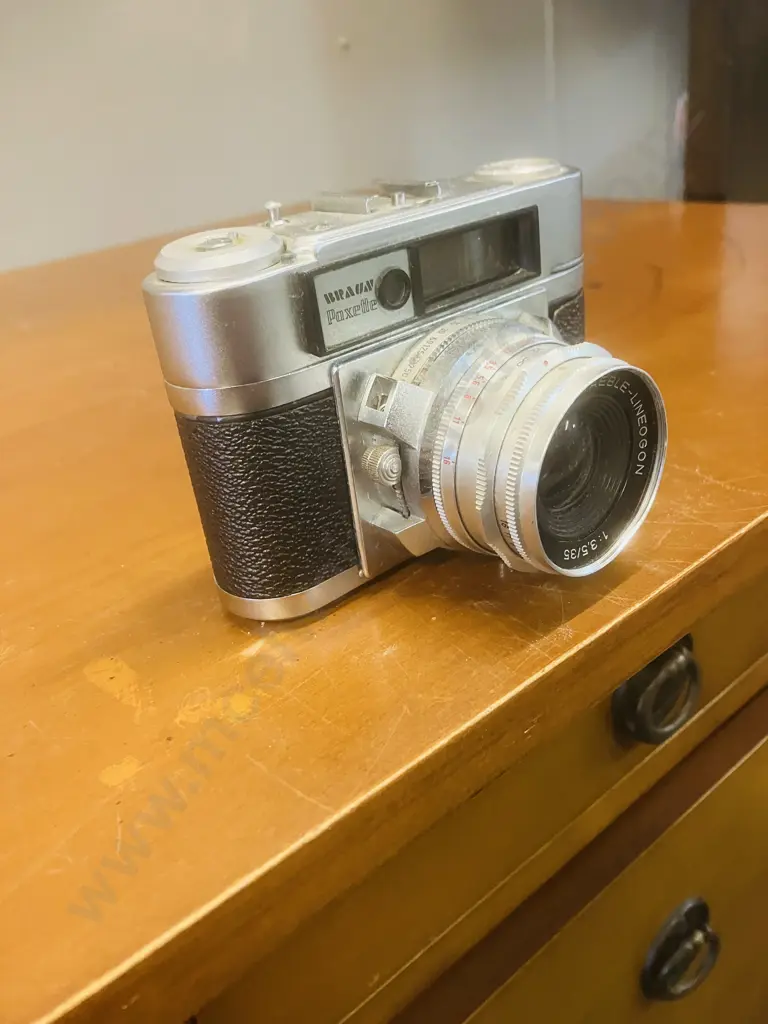 Braun Carl Paxette I L with Staeble-Lineogon 1:3.5/35mm Lens - Germany 1950's Image 1++