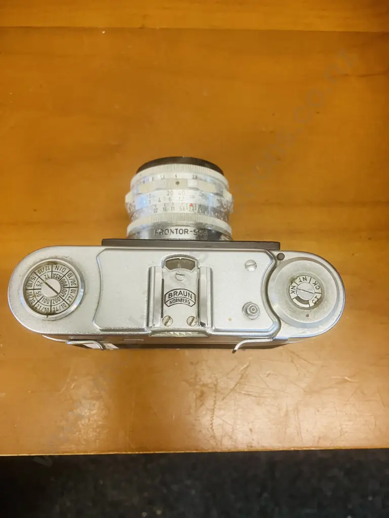 Braun Carl Paxette I L with Carl Zeiss Tessar 1:2.8 f=50mm Lens - Germany 1950's Image 1++