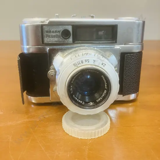 Braun Carl Paxette I L with Steinheil Munchen E Cassarit 1:2.8 f=50mm Lens - Germany 1950's