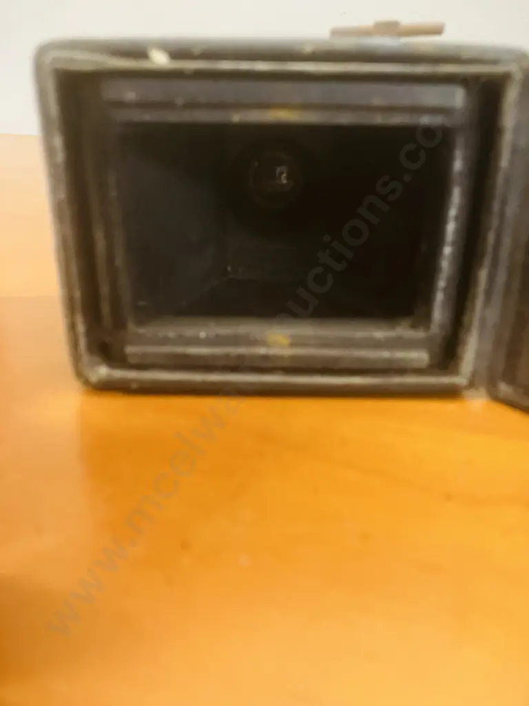 Antique 1919 Kodak No. '0' Brownie Box Camera, Portrait Lens Fitted 1928 Image 1++
