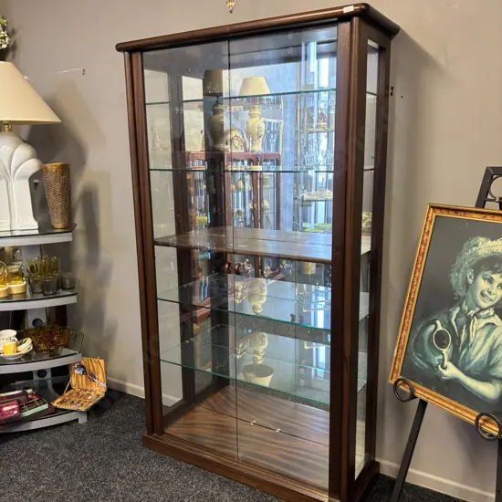 Mahogany China Display Cabinet. 4 glass shelves, 1 wooden fixed. H180 W104 D34cm