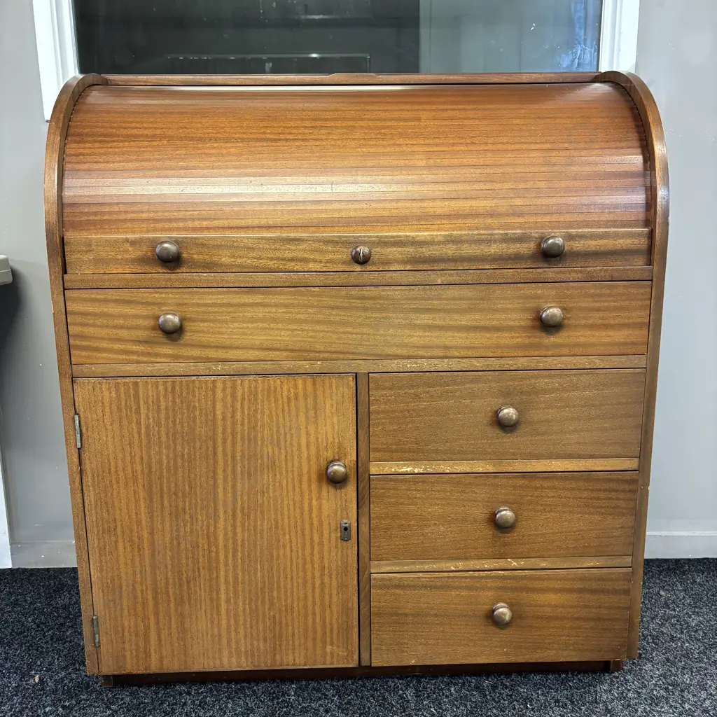 Vintage Mahogany Roll Top Desk, one door, 4 drawers with keys. H106 D50 W92 Image 1++