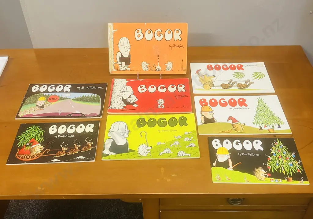 Bogor By Burton Silver Softcover Books - Includes 1975 First Issue ISBN 0723304513, 8 Out of 12 Issues Image 1++