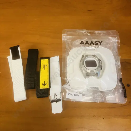 AAASY Supercolor 90s' Inspired Digital Watch
