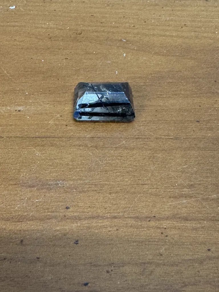 Quartz Gemstone Image 1++