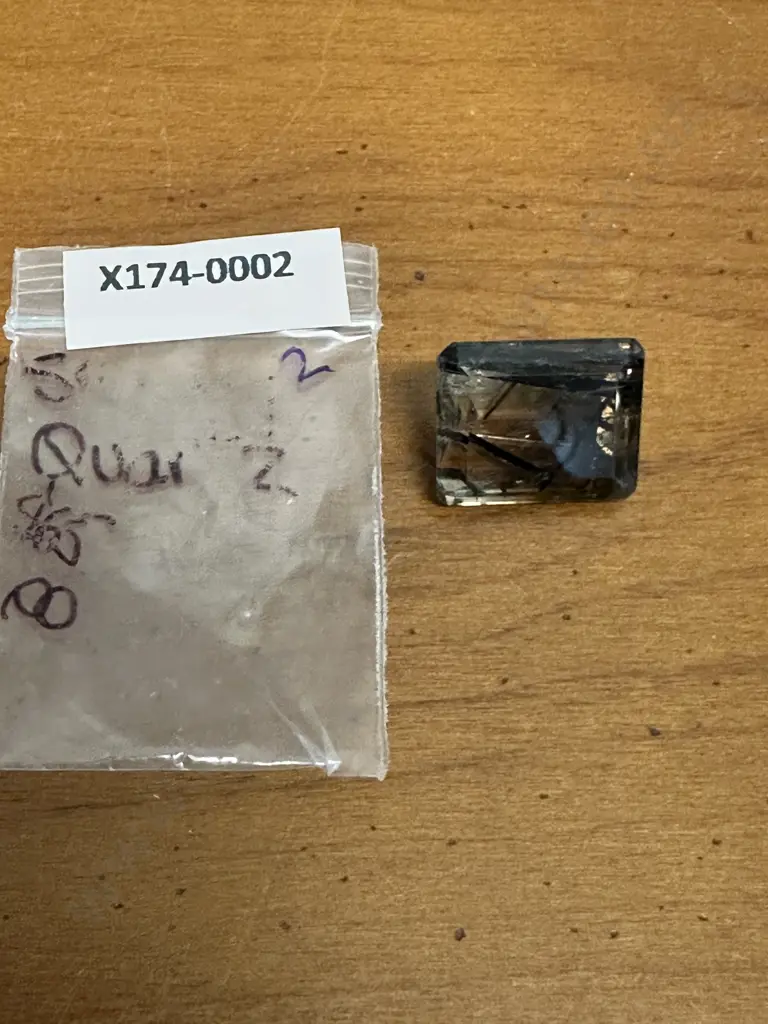 Quartz Gemstone Image 1++