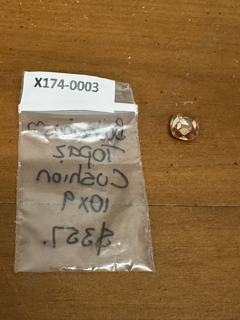 Bodacious Topaz Cushion Gemstone 10x9mm Image 1++