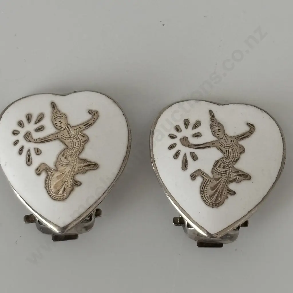 Vintage Sterling Silver and Enamelled Clip on earrings Image 1++