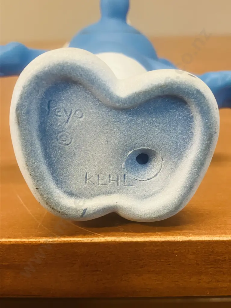 1972 Flower Smurf, 1989 Papa Smurf, 1980s Superman Smurf, 2000 Carpenter Smurf, 2017 McDonalds Happy Meal Karate Smurf, Image 1++