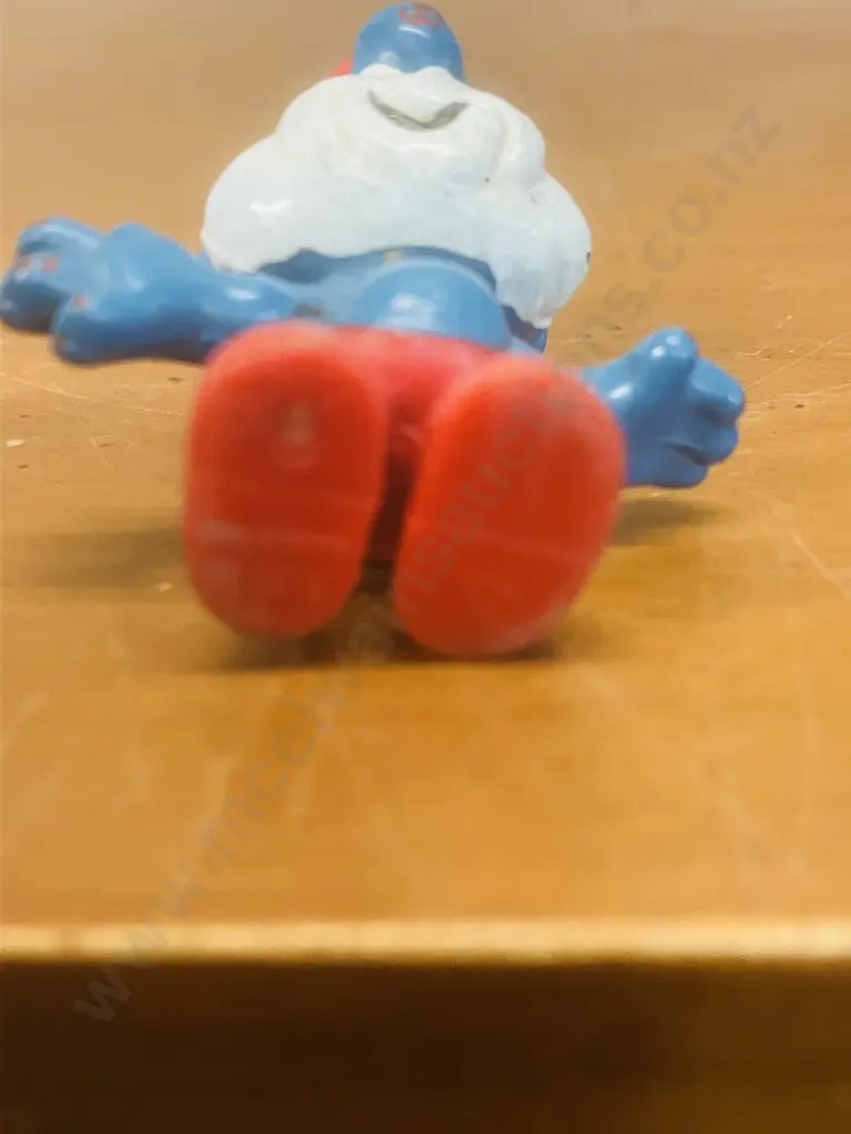 1972 Flower Smurf, 1989 Papa Smurf, 1980s Superman Smurf, 2000 Carpenter Smurf, 2017 McDonalds Happy Meal Karate Smurf, Image 1++