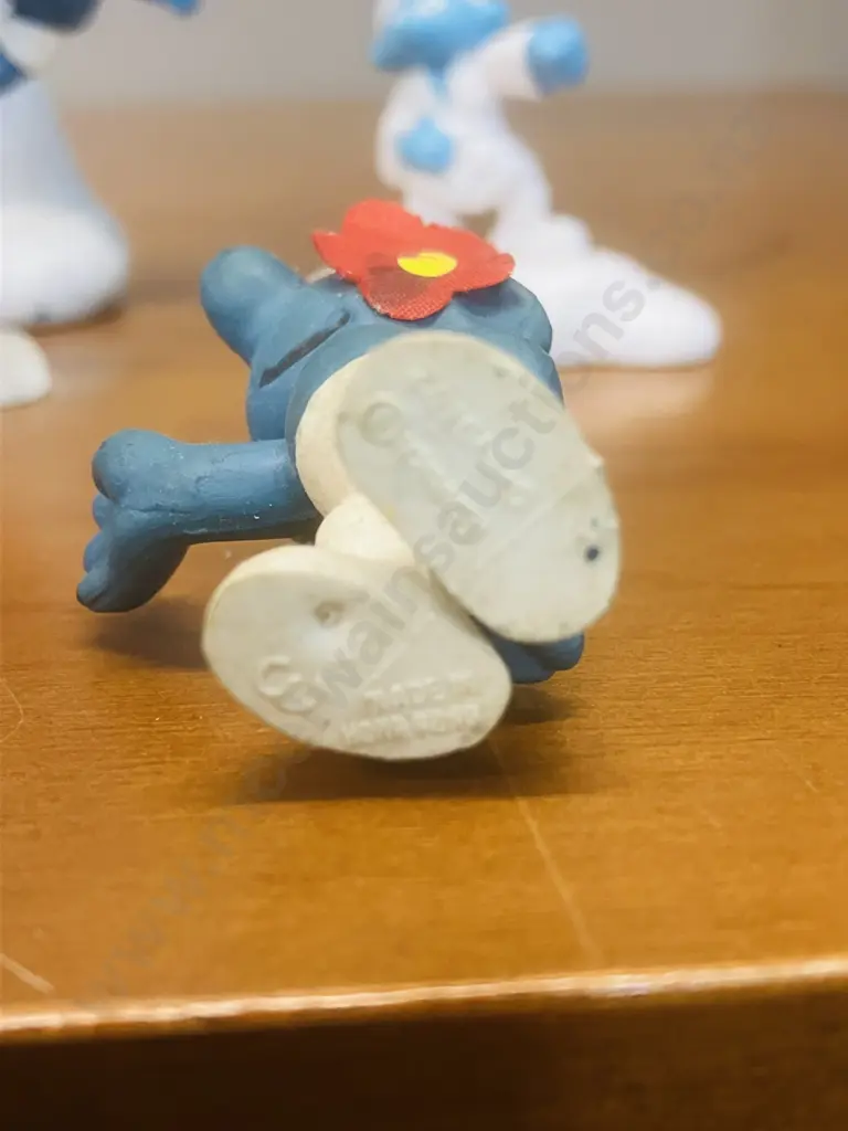 1972 Flower Smurf, 1989 Papa Smurf, 1980s Superman Smurf, 2000 Carpenter Smurf, 2017 McDonalds Happy Meal Karate Smurf, Image 1++
