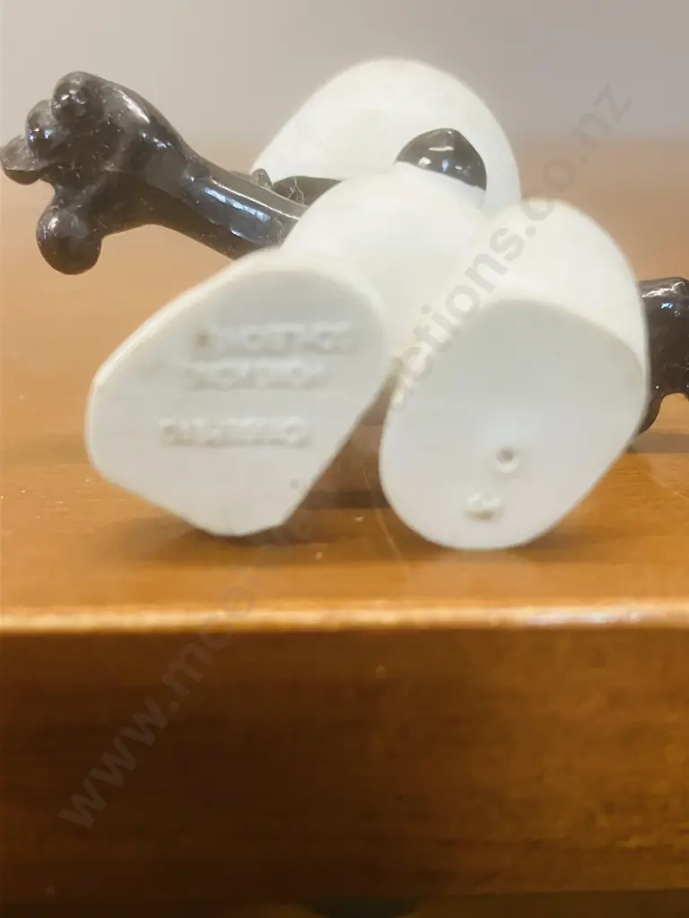 Rare Black "Angry Smurf" 1966 Peyo Schleich Hong Kong Image 1++