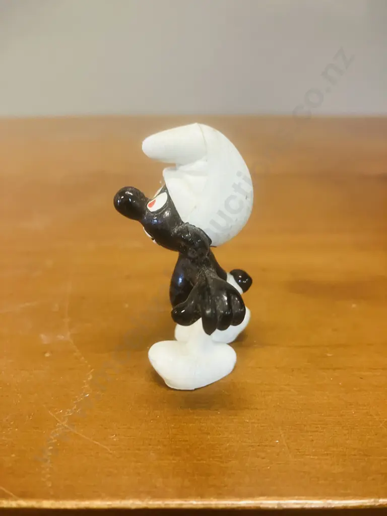 Rare Black "Angry Smurf" 1966 Peyo Schleich Hong Kong Image 1++