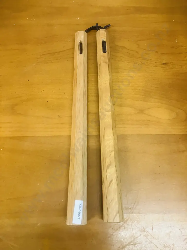 Natural Wood Nunchaku With Cord - 36cm Image 1++
