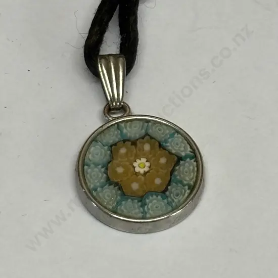 Italian Silver Murano Glass Pendant Necklace