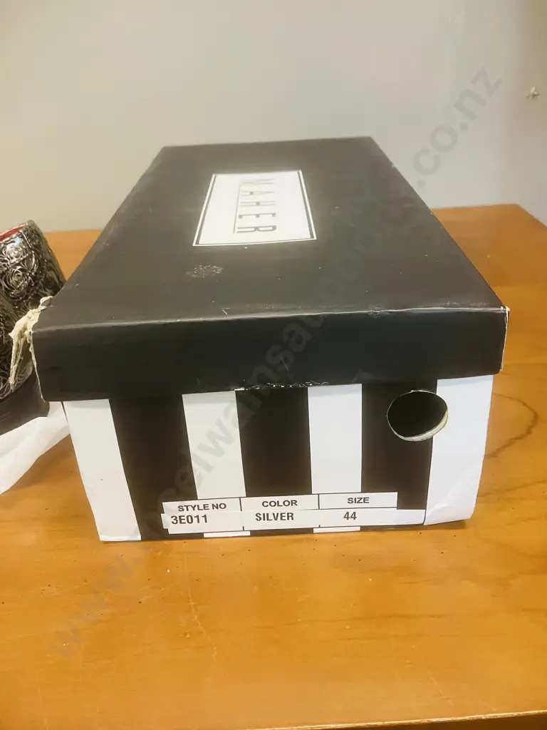 MAHER Mens Shoes 3EO11 Silver - Size 44 Image 1++